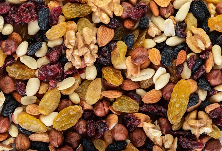 Discover the Best Dry Fruits for Weight Gain: Top 12 Choices