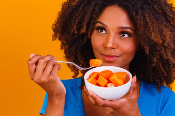 Is Eating Papaya at Night Good for Weight Loss?