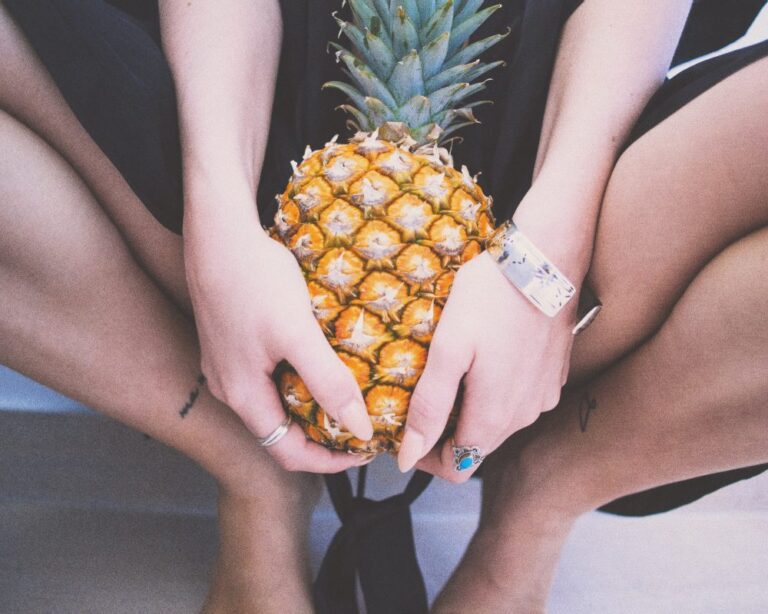 Are Pineapples Good For Pregnancy? 10 Incredible Benefits