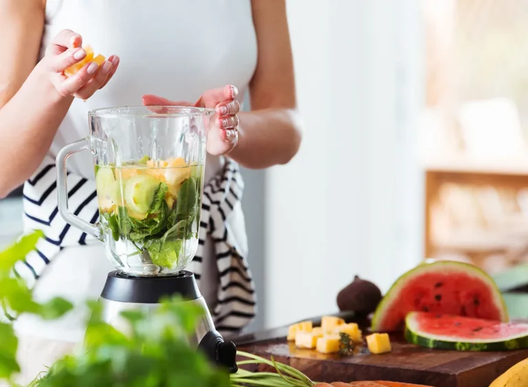 10 Surprising Benefits Of Blending Fruits And Vegetables