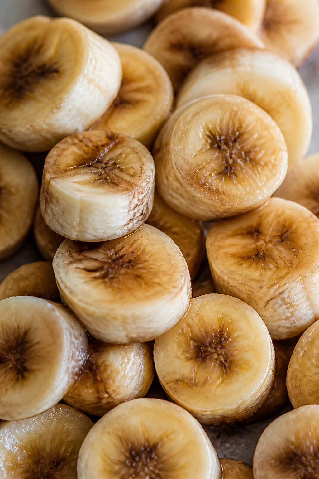 Close-up of sliced bananas showing browning from air exposure